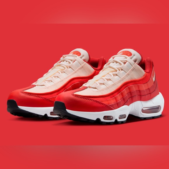 Nike Air Max 95 - Men’s 7.5 / Women 9 (No Box)